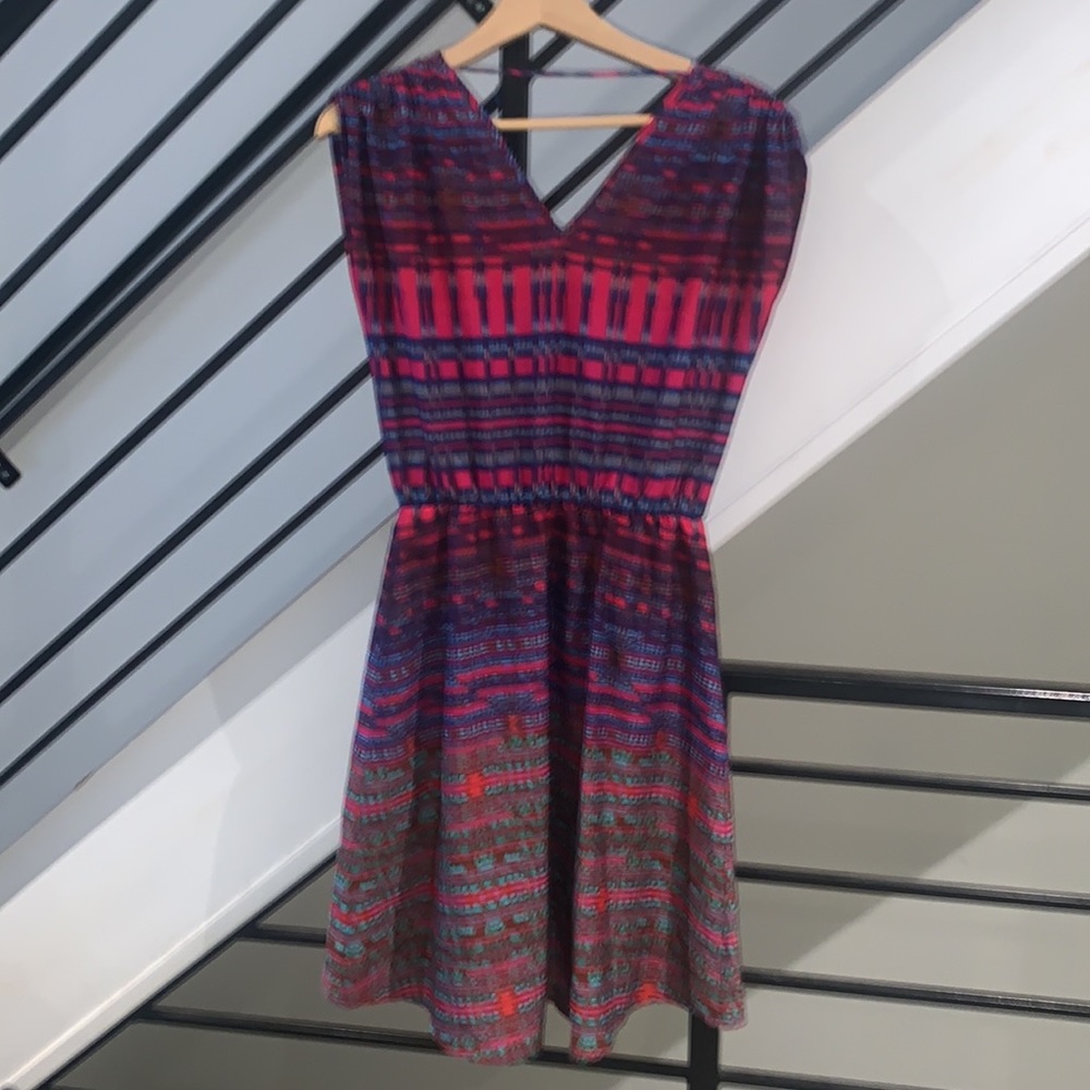 Pink Multicolored patterned v neck cap sleeve dress Collective Concepts SM